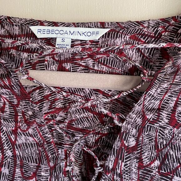 Rebecca Minkoff 100% Silk Maroon & Black Print Peplum Blouse Sz.S - Picture 9 of 10